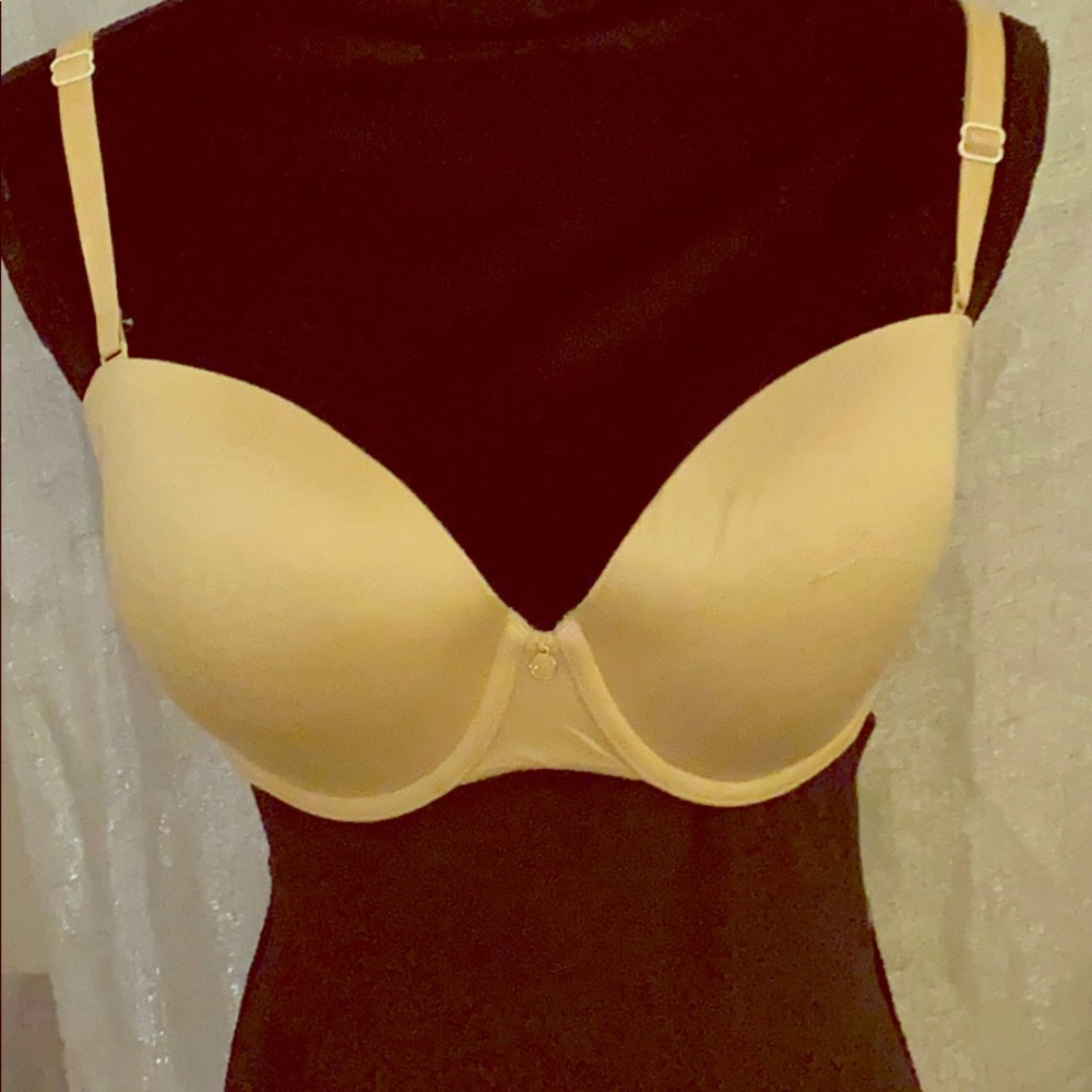 VS lined strapless